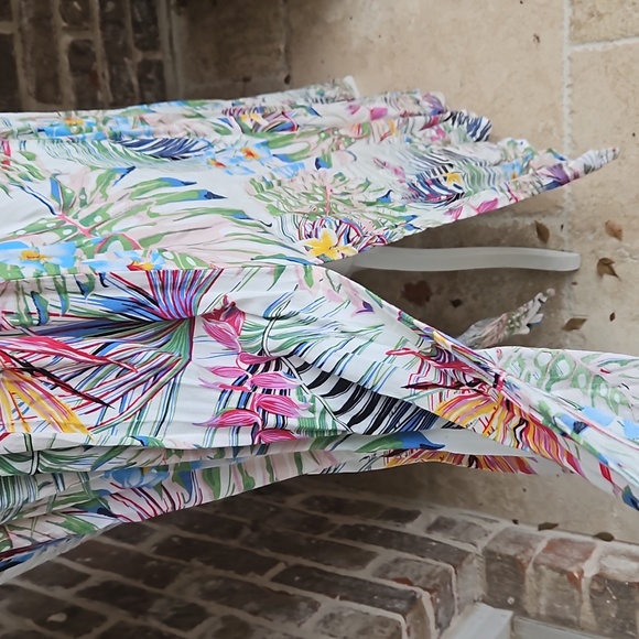 Miss Avenue Tropical Print Double Slits in Front Dress - Picture 6 of 7